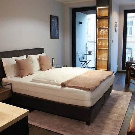 Boutique 109 - Old City, Luxury Apt. With A Garage Krakau Exterior foto