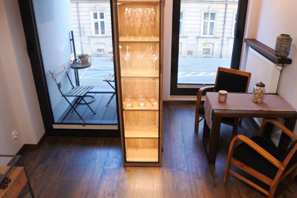 Boutique 109 - Old City, Luxury Apt. With A Garage Krakau Exterior foto